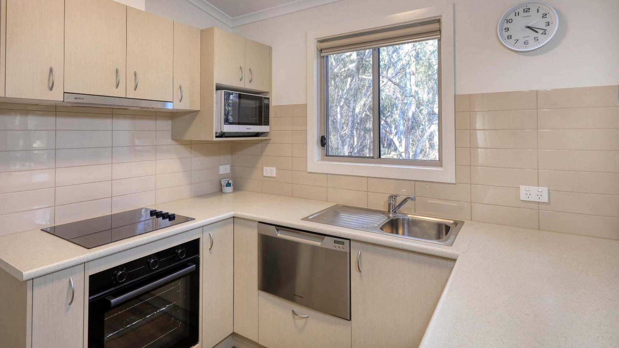 Deniliquin Riverside Caravan Park Exterior foto